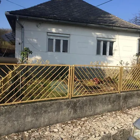Appartement Nyugalmas Vendeghaz Lenarddaroc